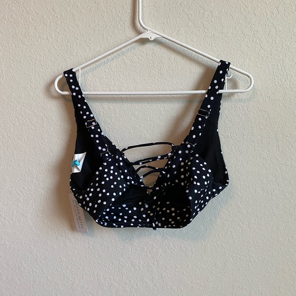 Beach Betty Bathing Suit Top size Small. Polka DotBlack & White. NWT - Picture 8 of 13